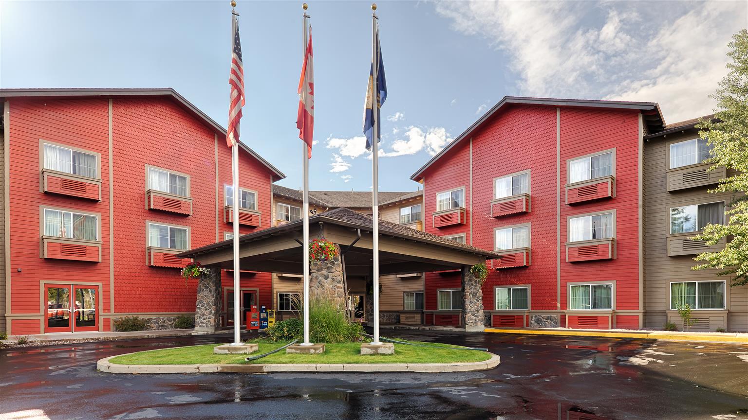 Rocky Mtn Lodge